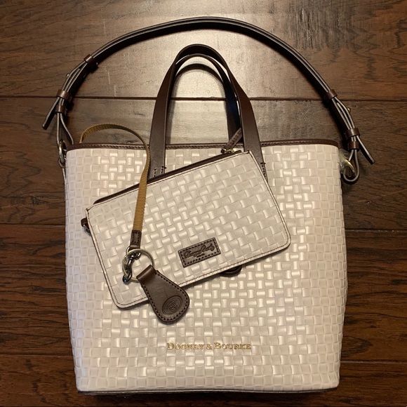 Dooney & Bourke Handbags - Dooney & Bourke Lilliana Leather Tote in Oyster